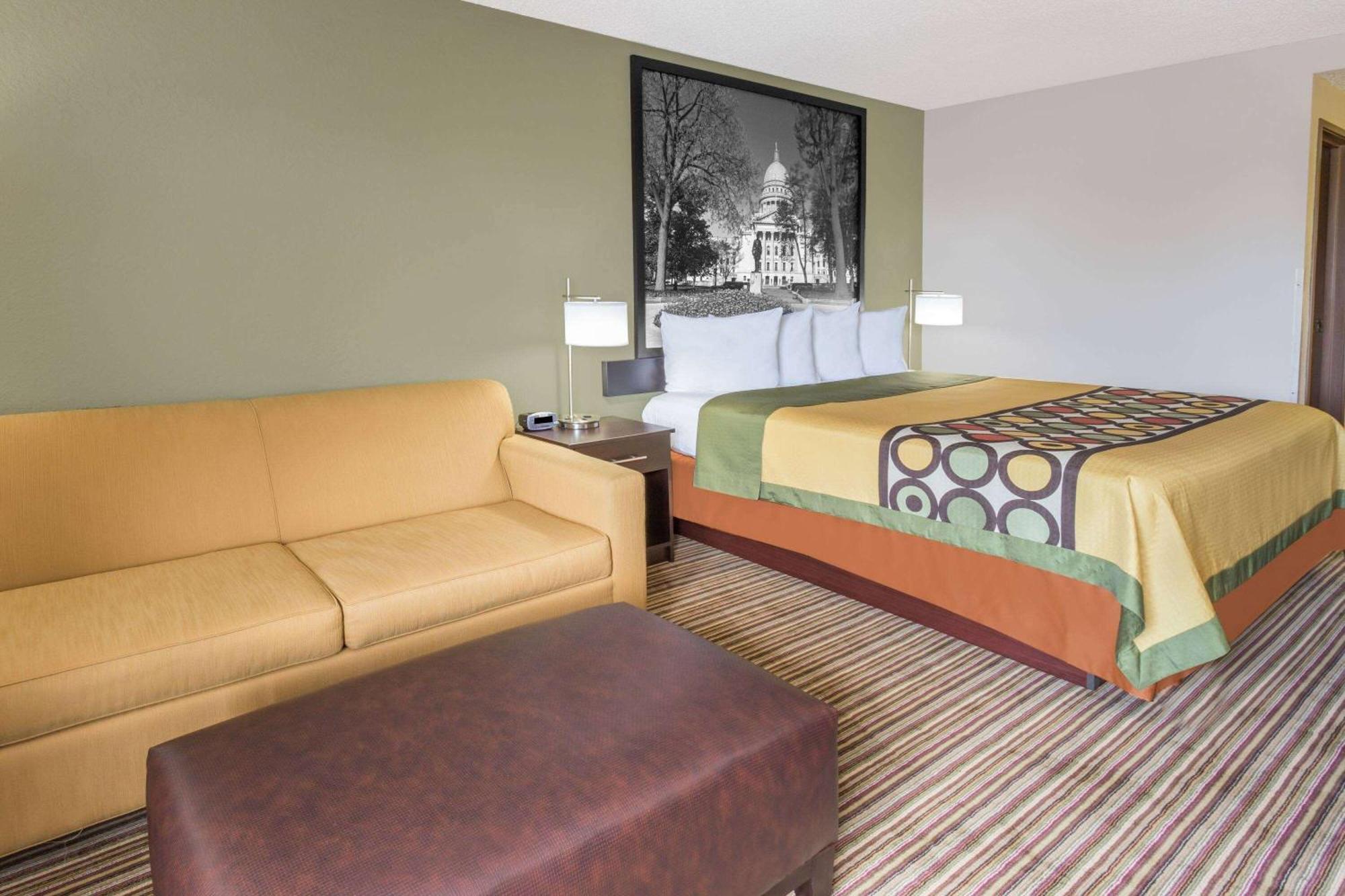 Motel Super 8 By Wyndham Madison South Extérieur photo